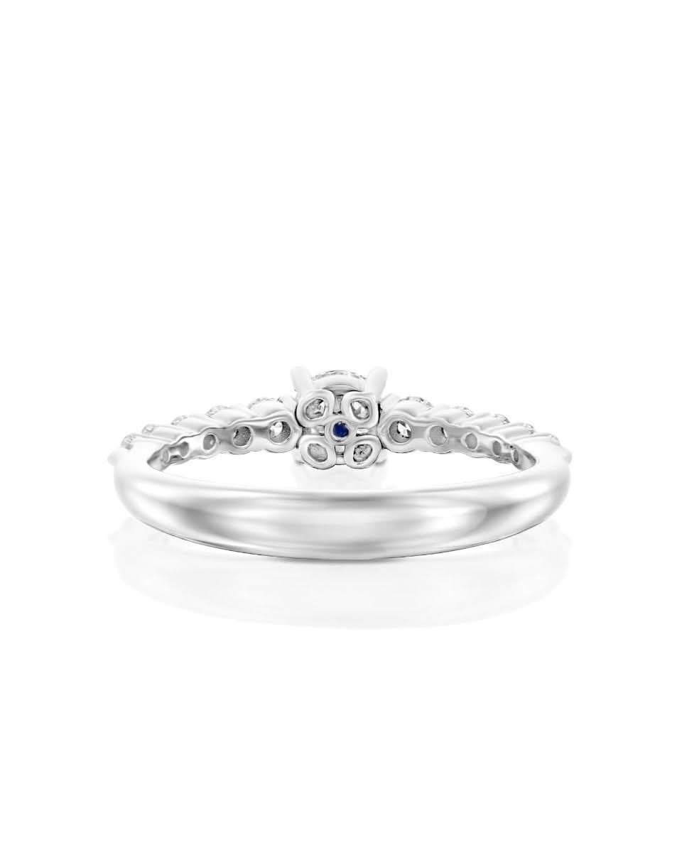 color: White Gold
