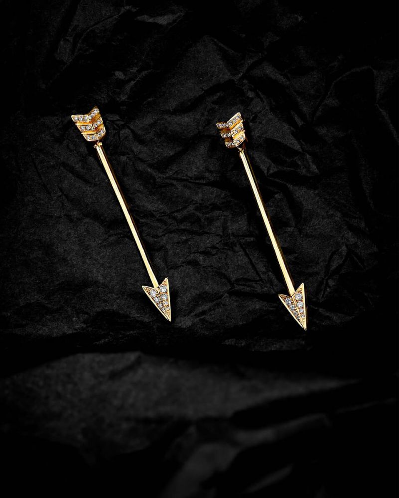 color: Yellow Gold