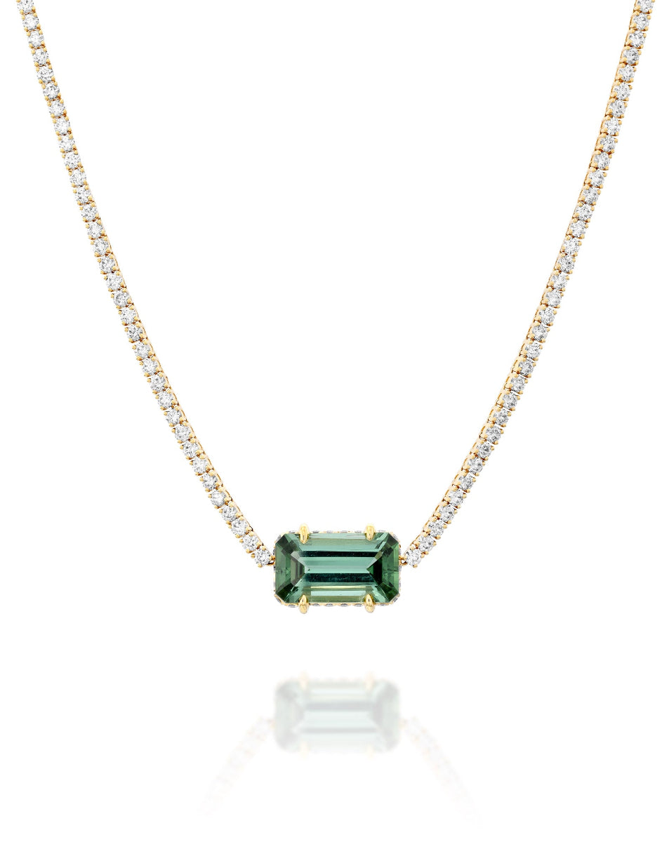 color: Yellow Gold