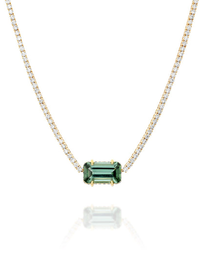 color: Yellow Gold