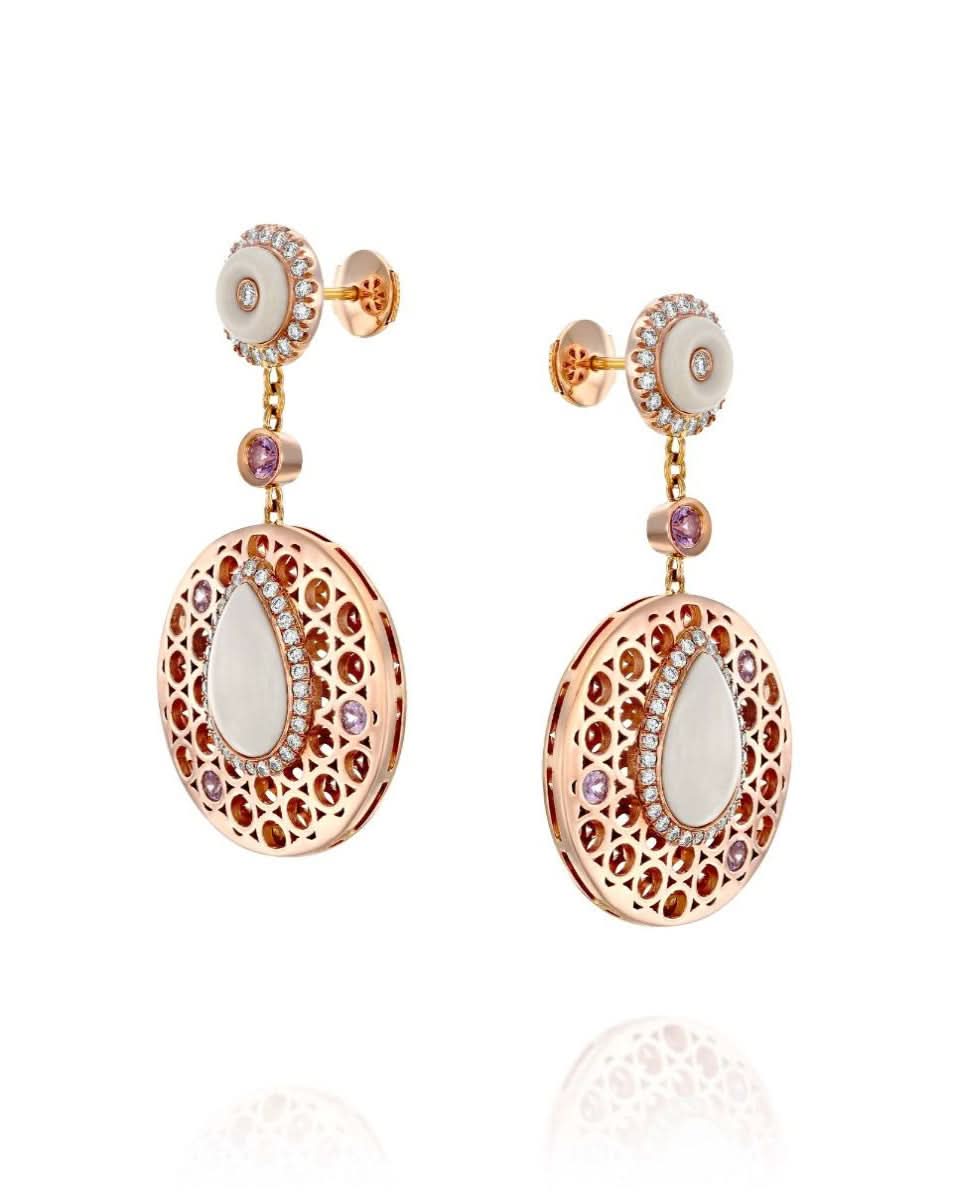 color: Rose Gold