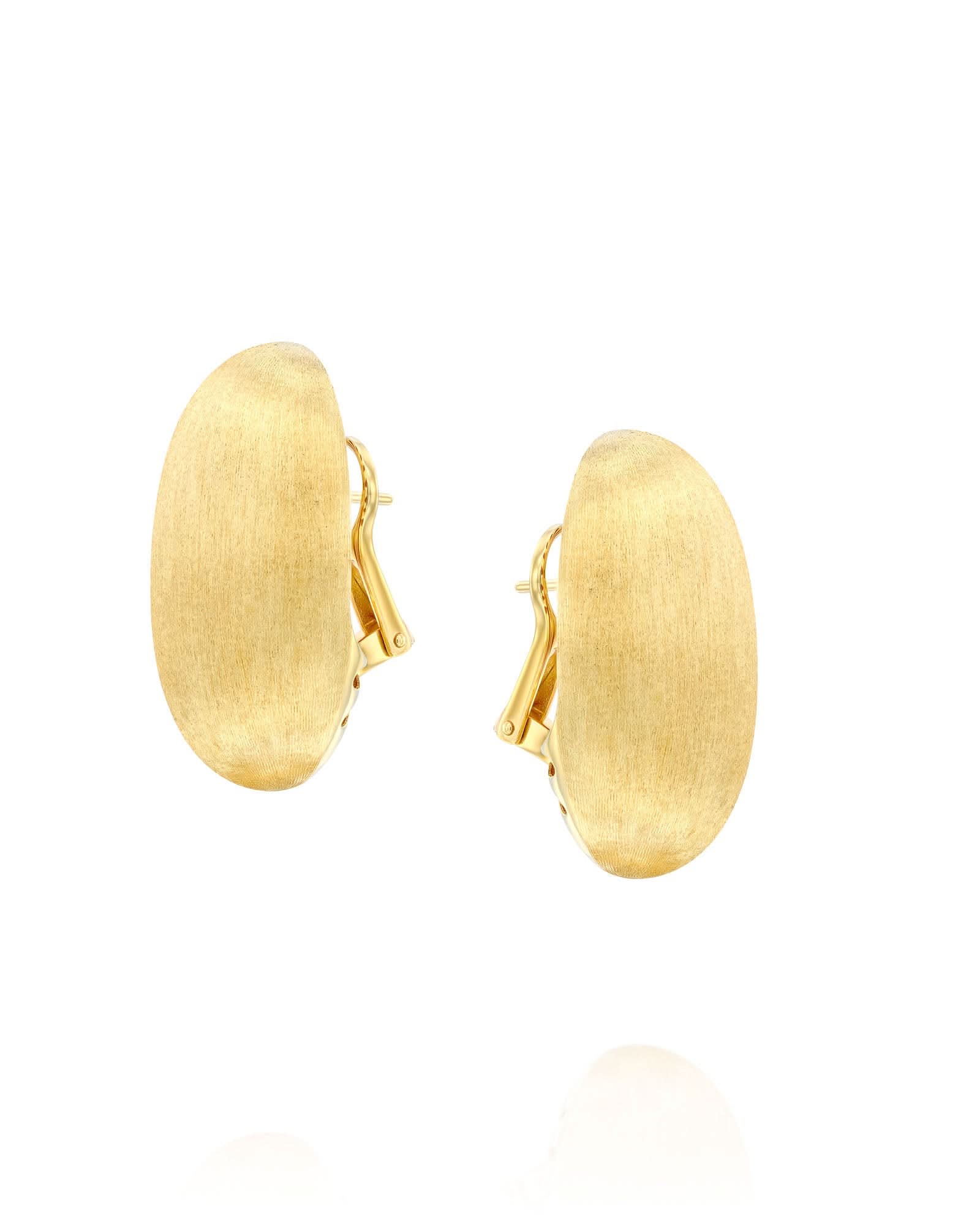color: Yellow Gold