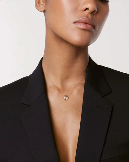 color: Rose Gold
