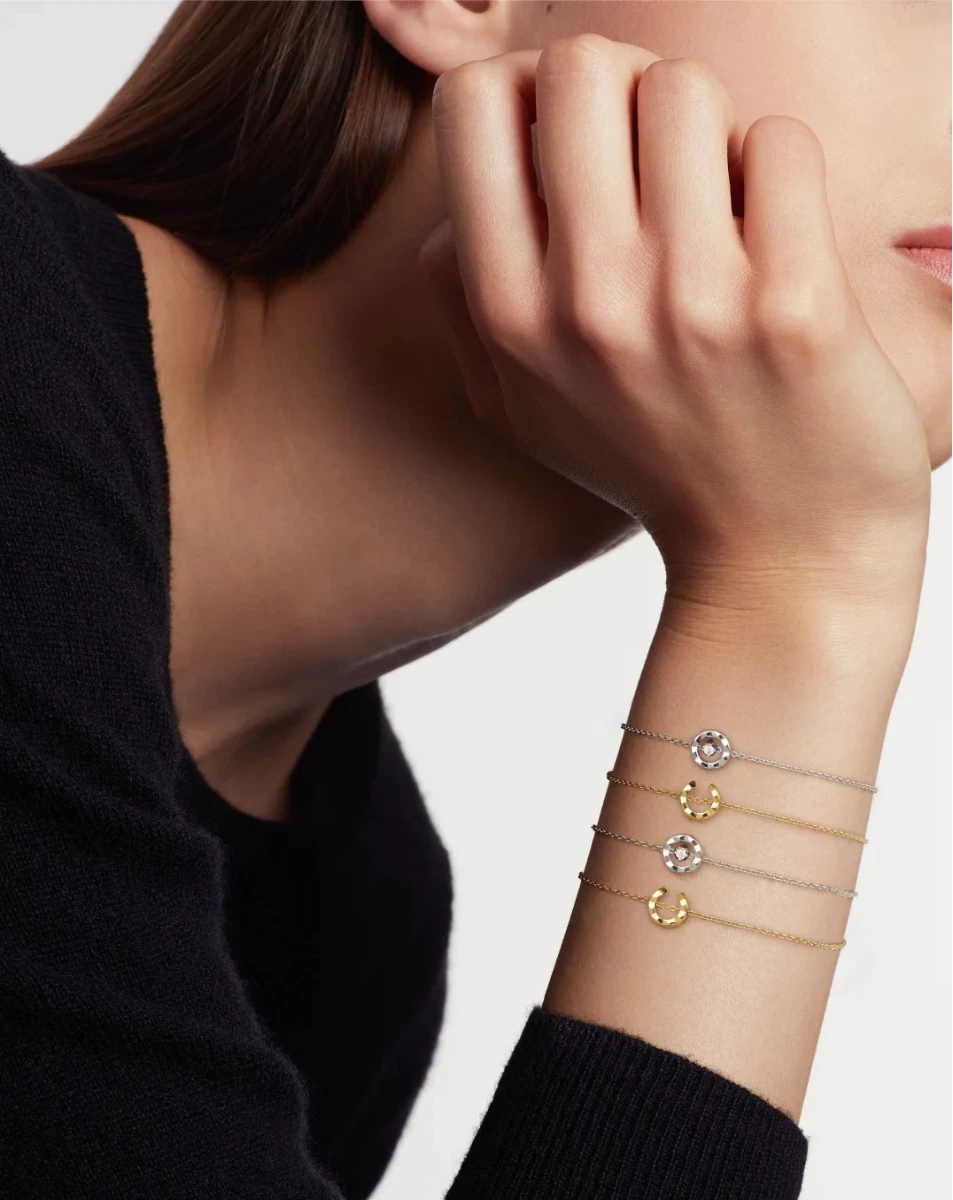 color: White Gold