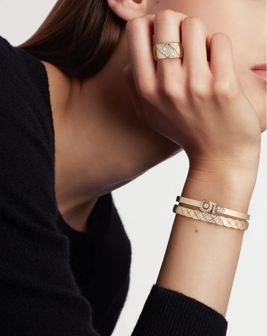 COCO CRUSH Thick Studded Beige Gold Bracelet 