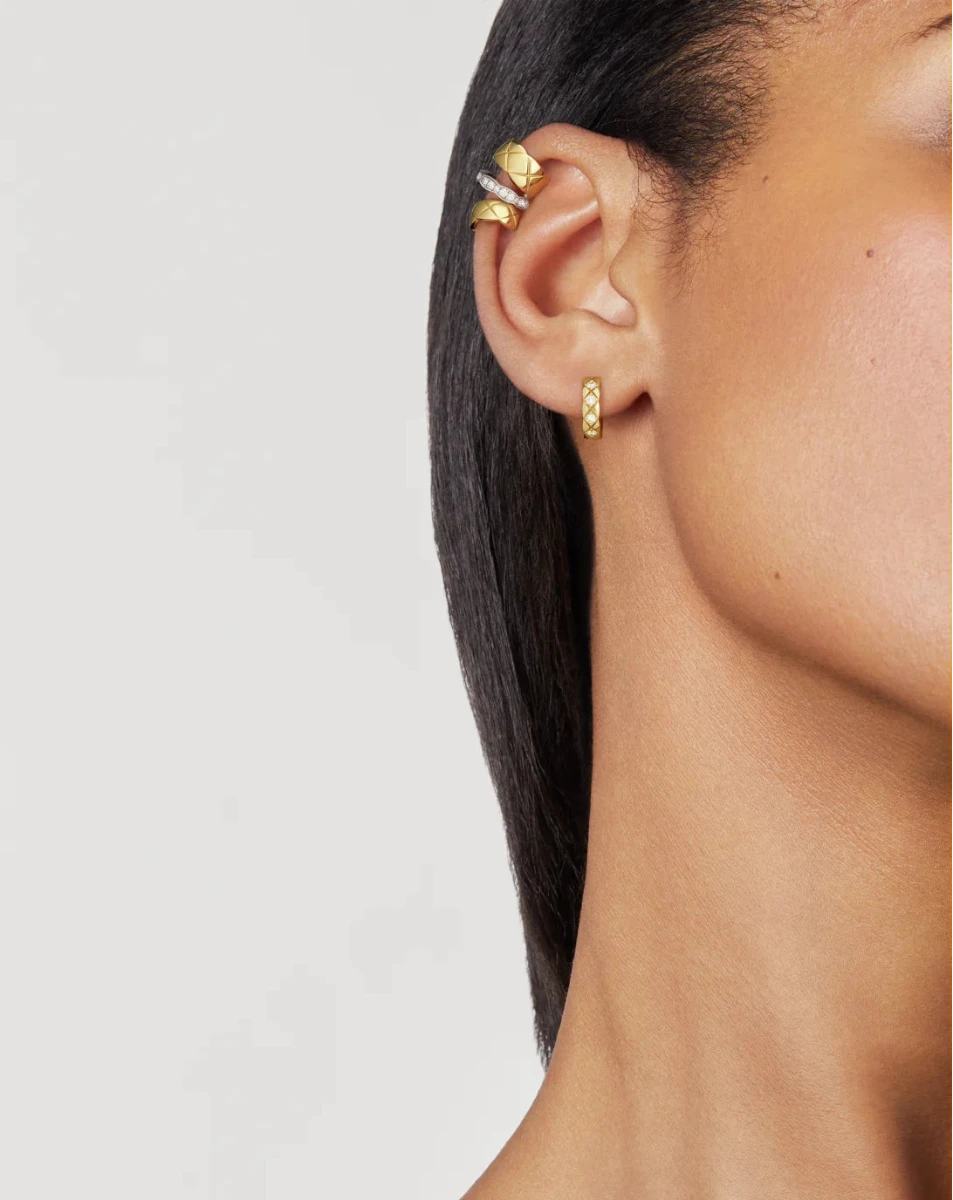 color: Yellow Gold