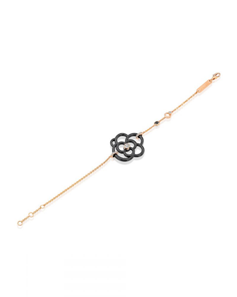 color: Rose Gold