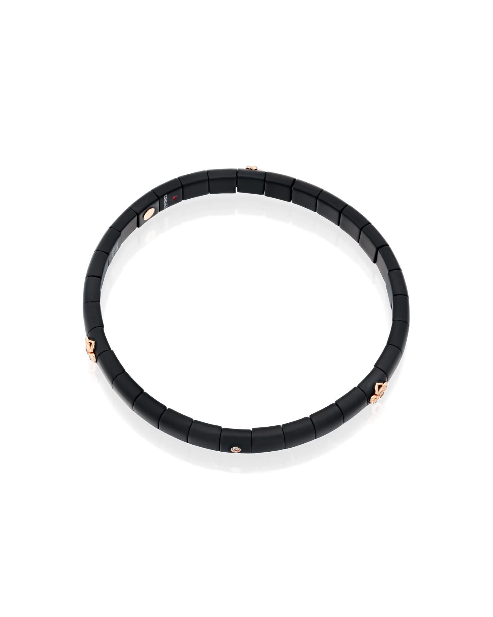 color: Rose Gold