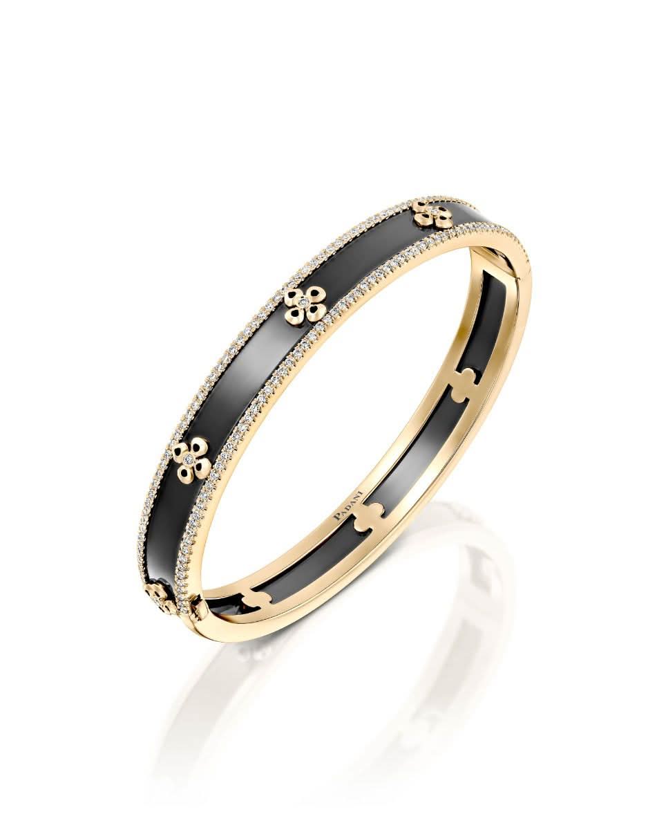 color: Yellow Gold