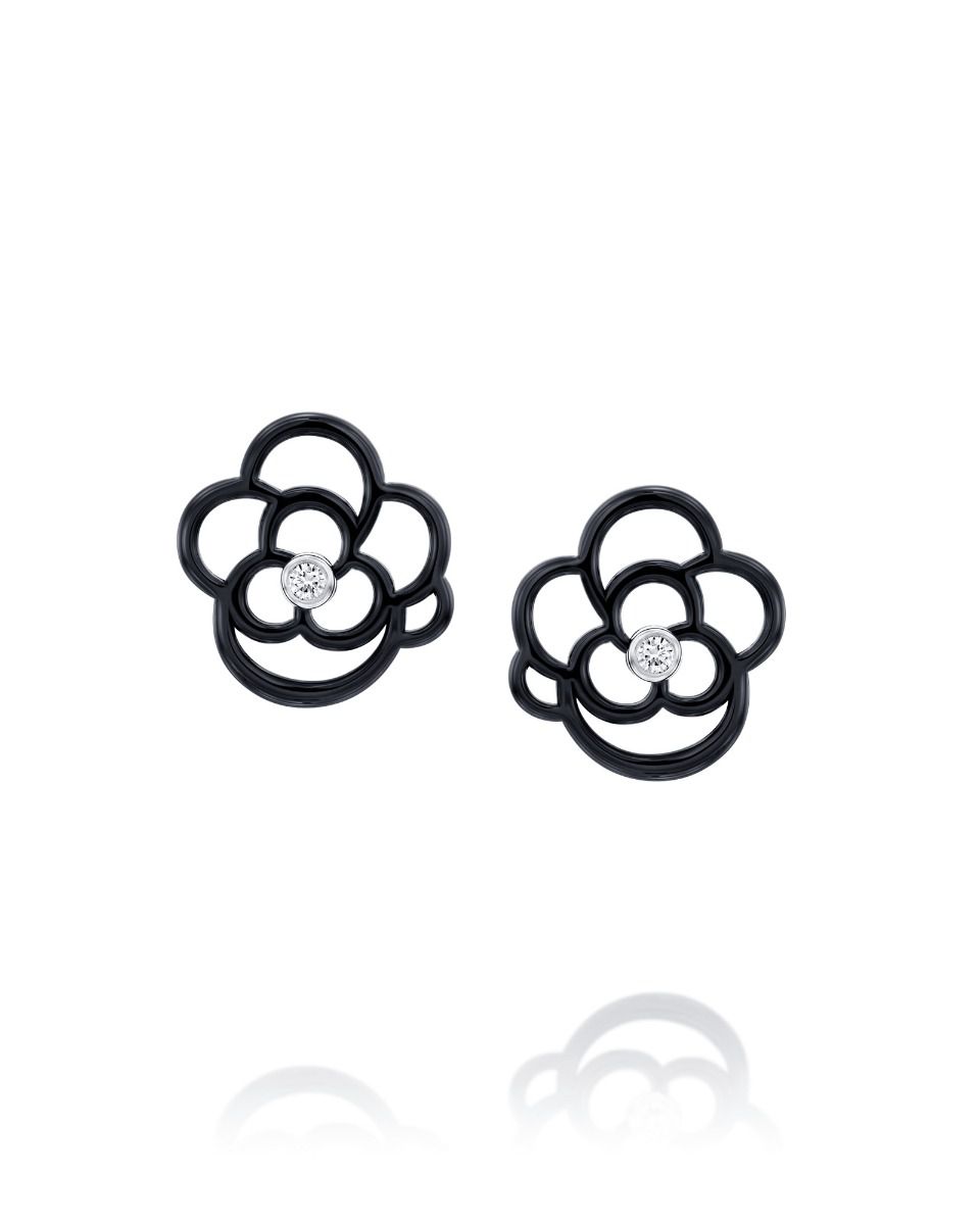 color: White Gold