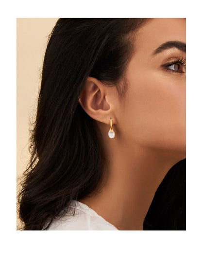 color: Yellow Gold