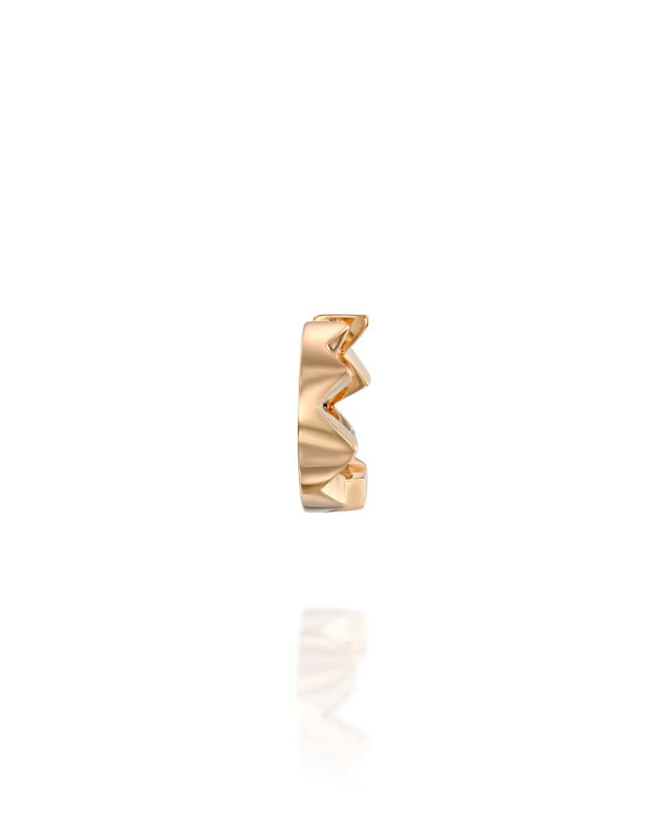 color: Rose Gold
