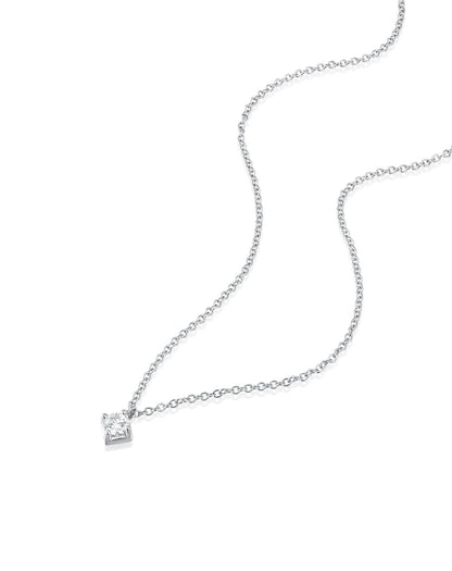 color: White Gold