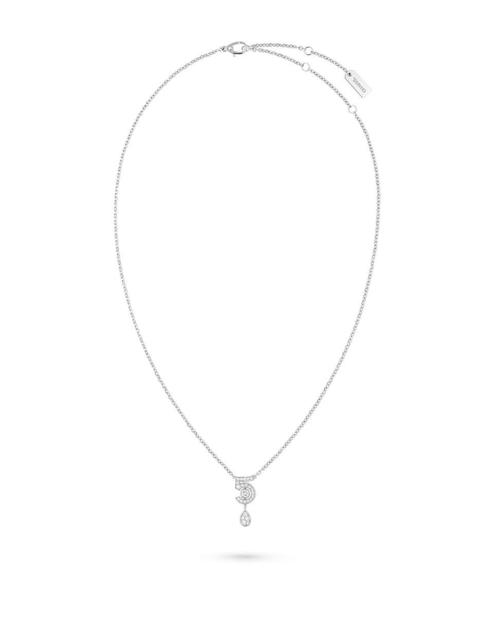 color: White Gold