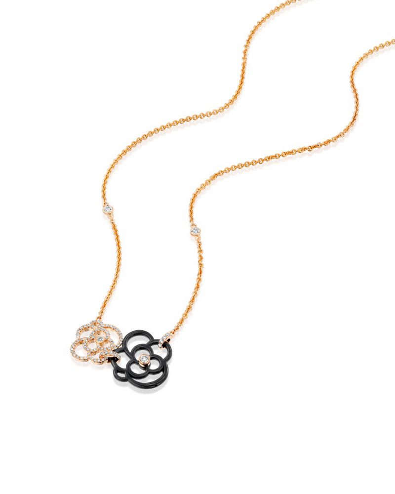 color: Rose Gold