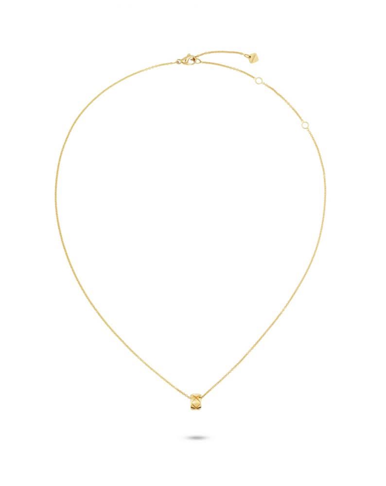 color: Yellow Gold