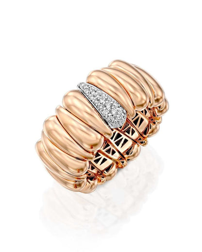 color: Rose Gold