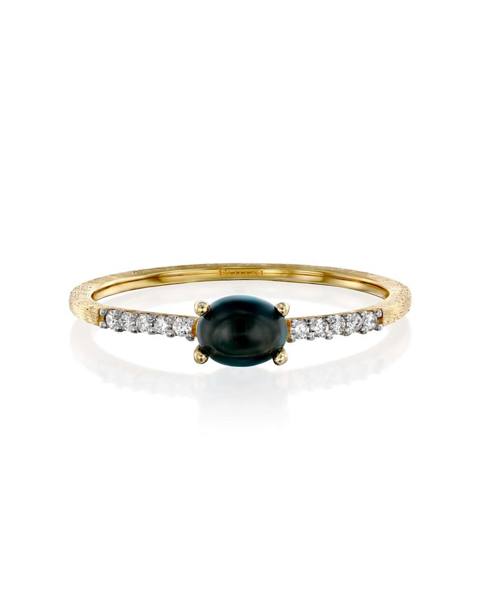 color: Yellow Gold