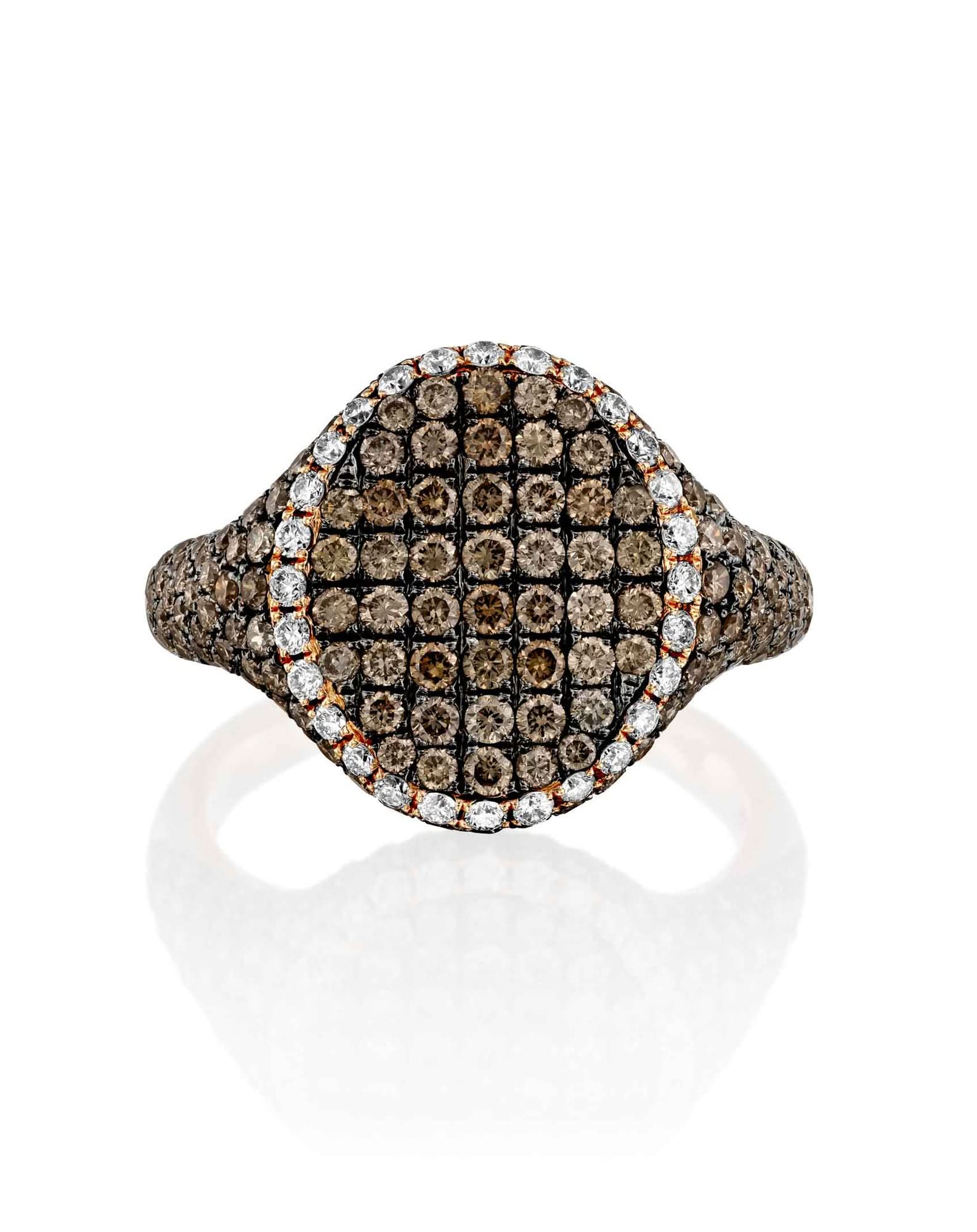 color: Rose Gold