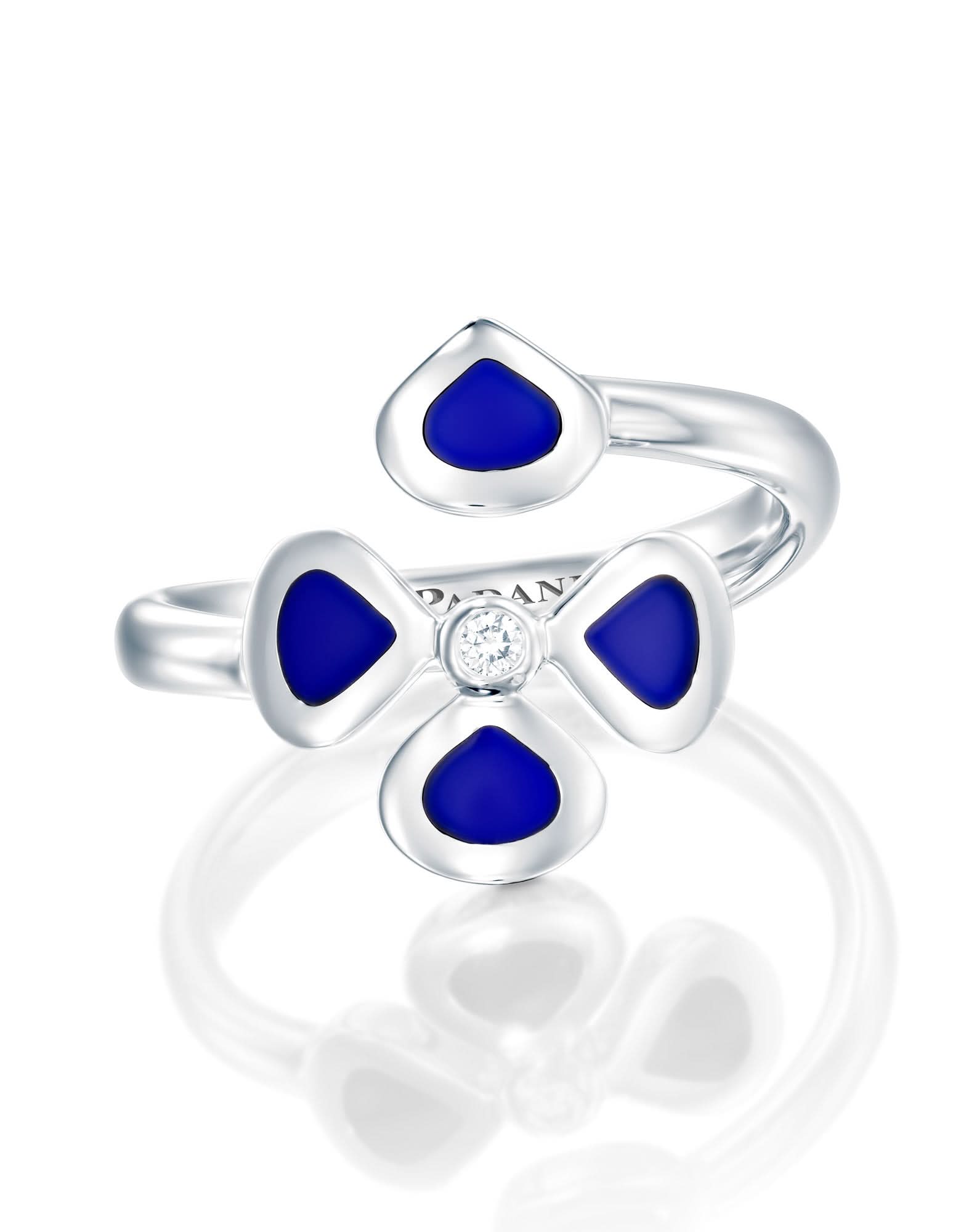 color: White Gold