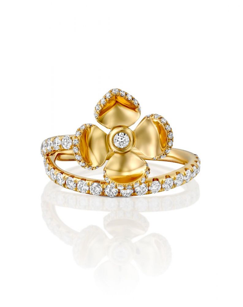 color: Yellow Gold