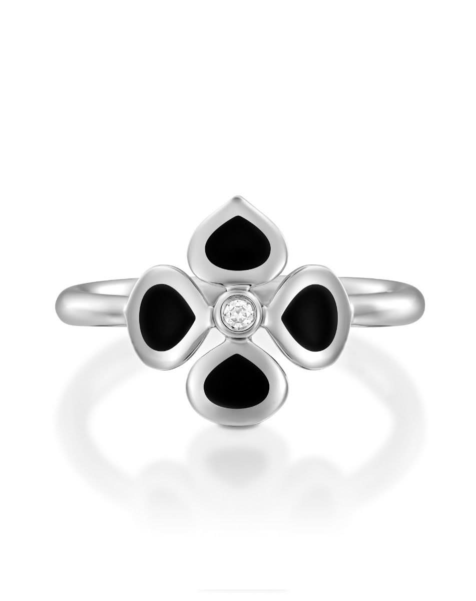 color: White Gold