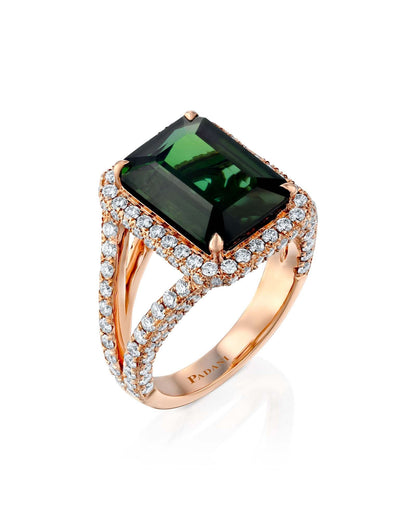 color: Rose Gold