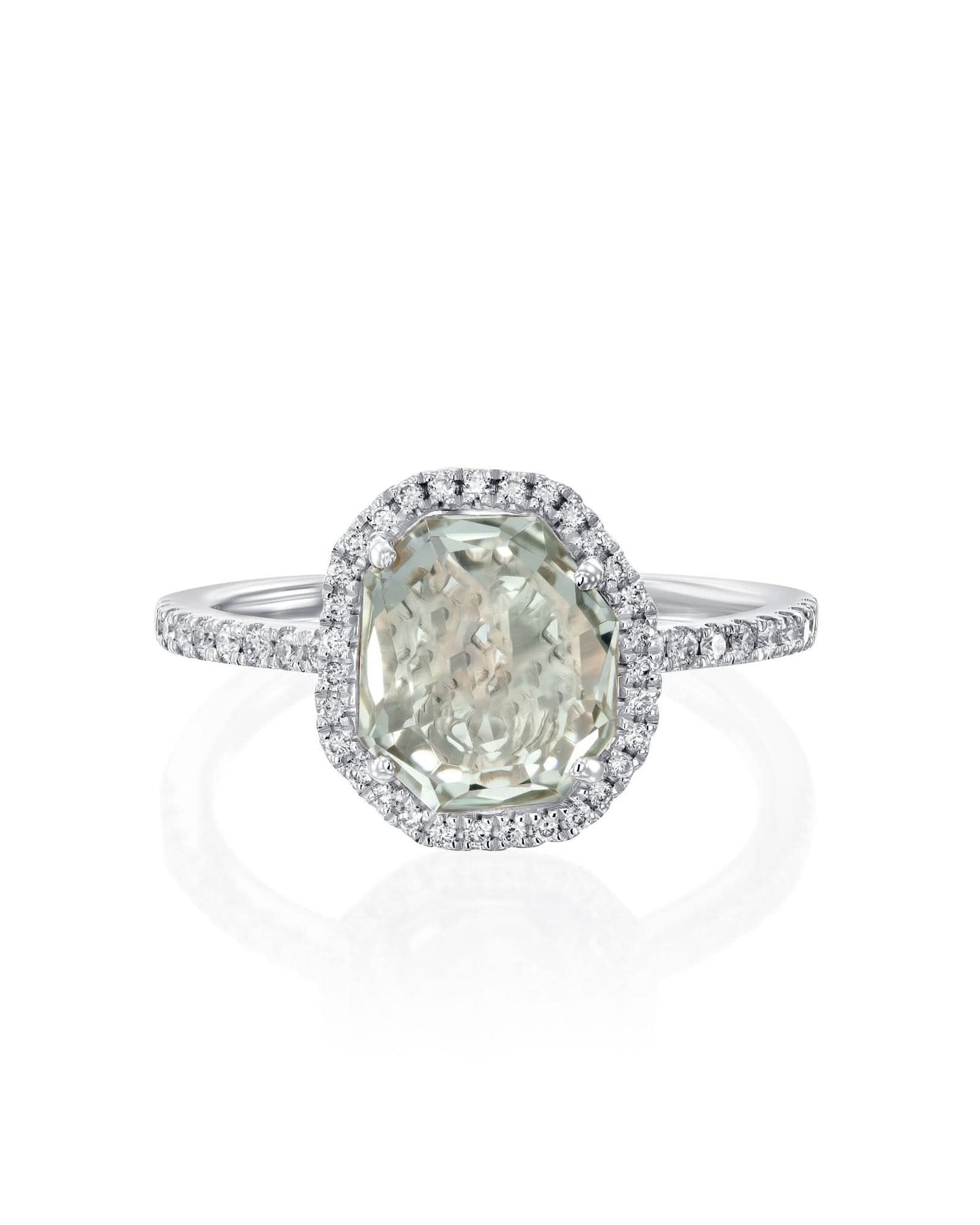 color: White Gold