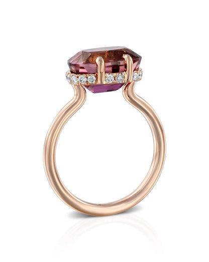 color: Rose Gold