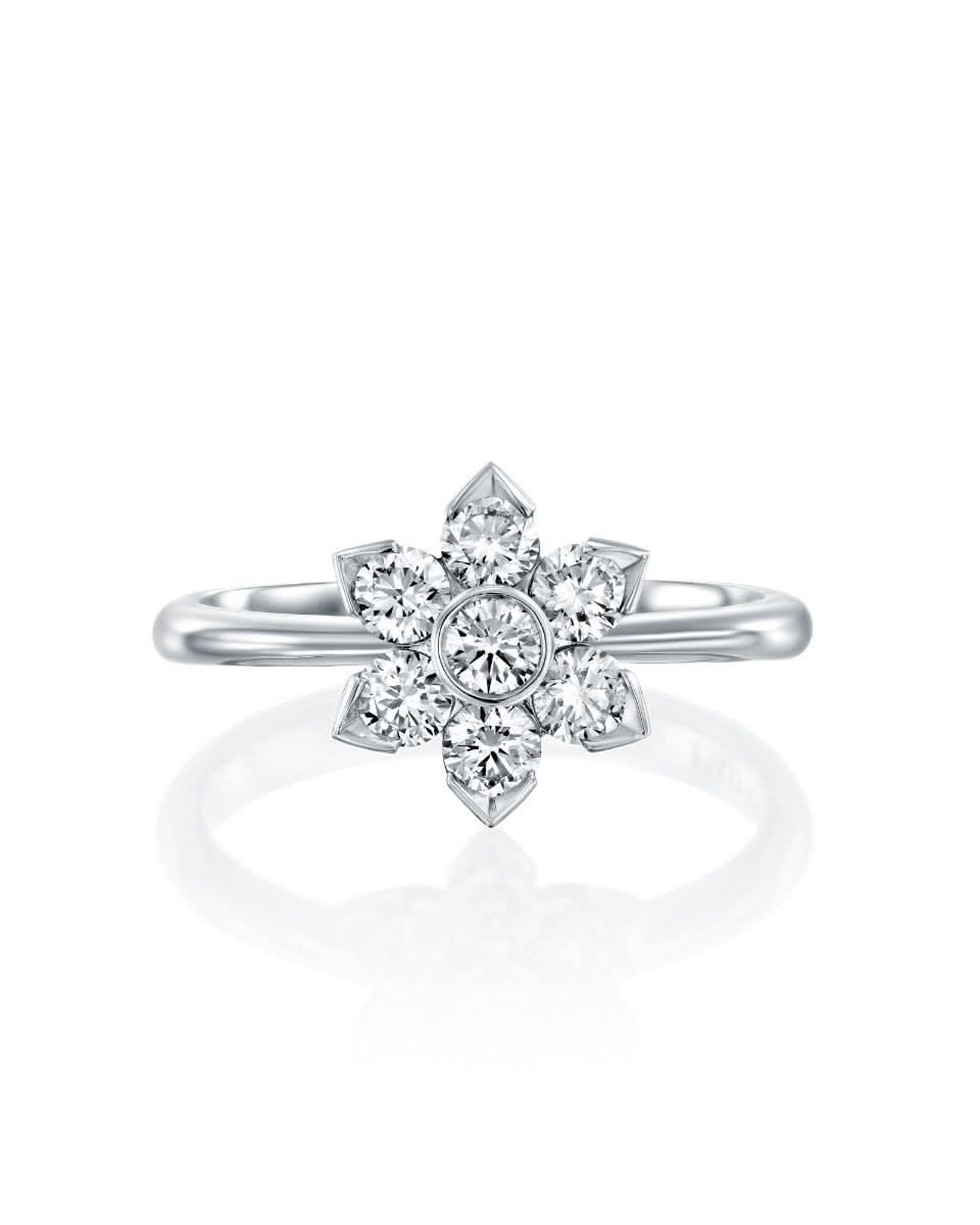 color: White Gold