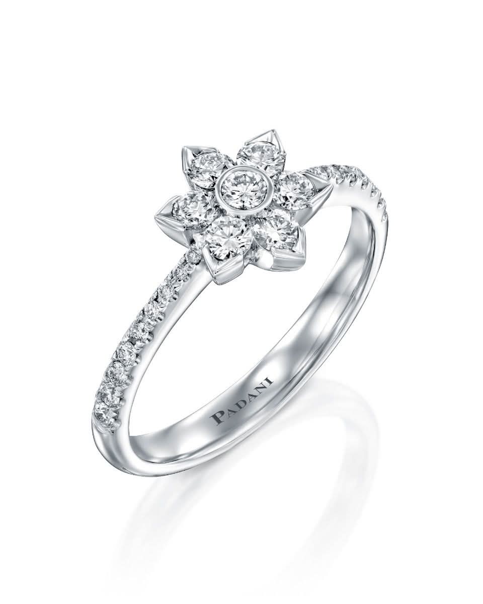 color: White Gold