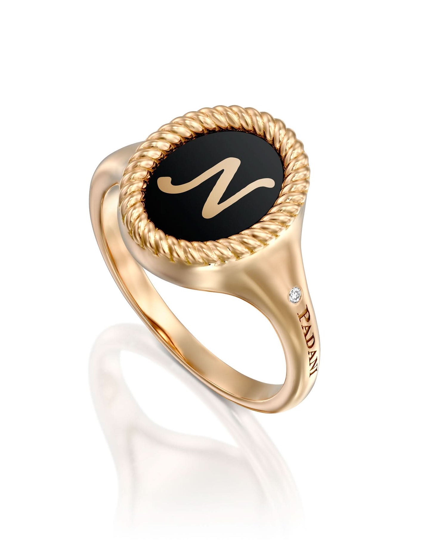 color: Rose Gold