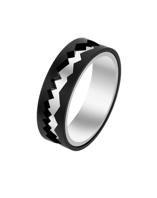 Akillis ring set with diamonds combined with white gold and DLC