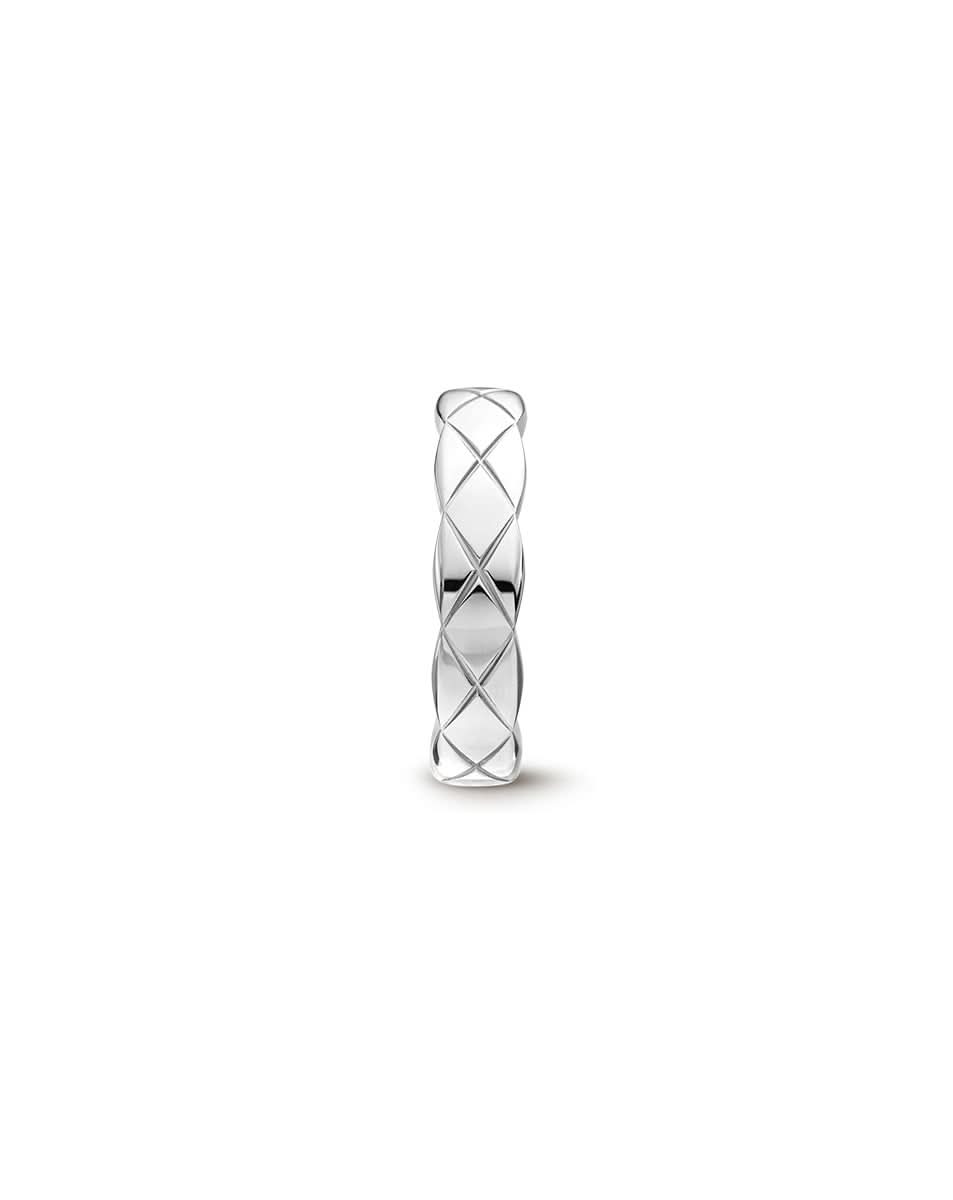 color: White Gold