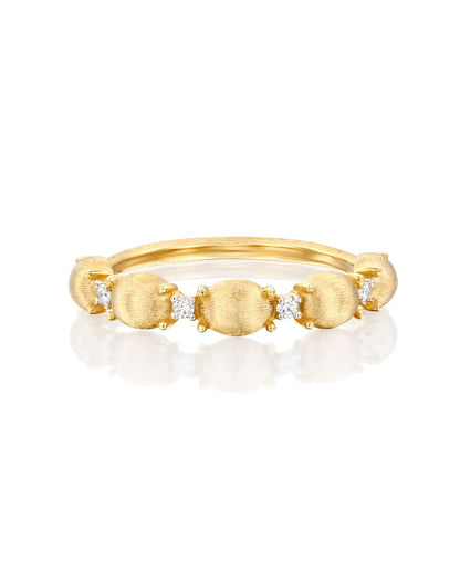 color: Yellow Gold