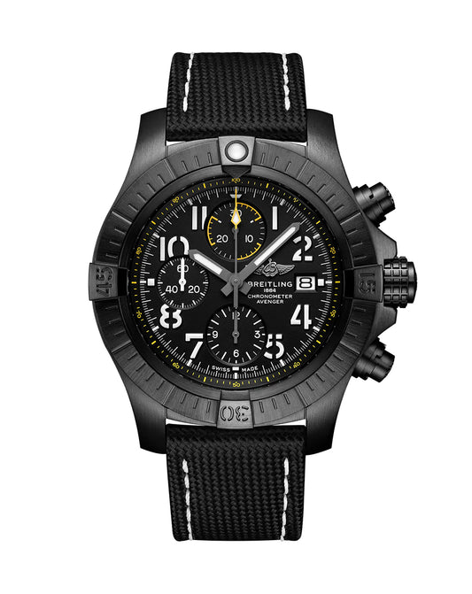 BREITLING AVENGER Watch 