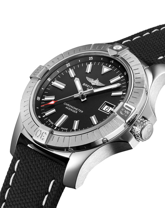 BREITLING AVENGER Watch