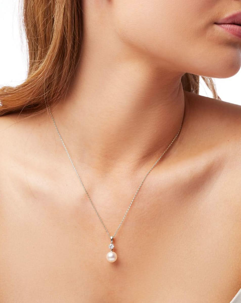color: White Gold