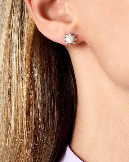 color: White Gold