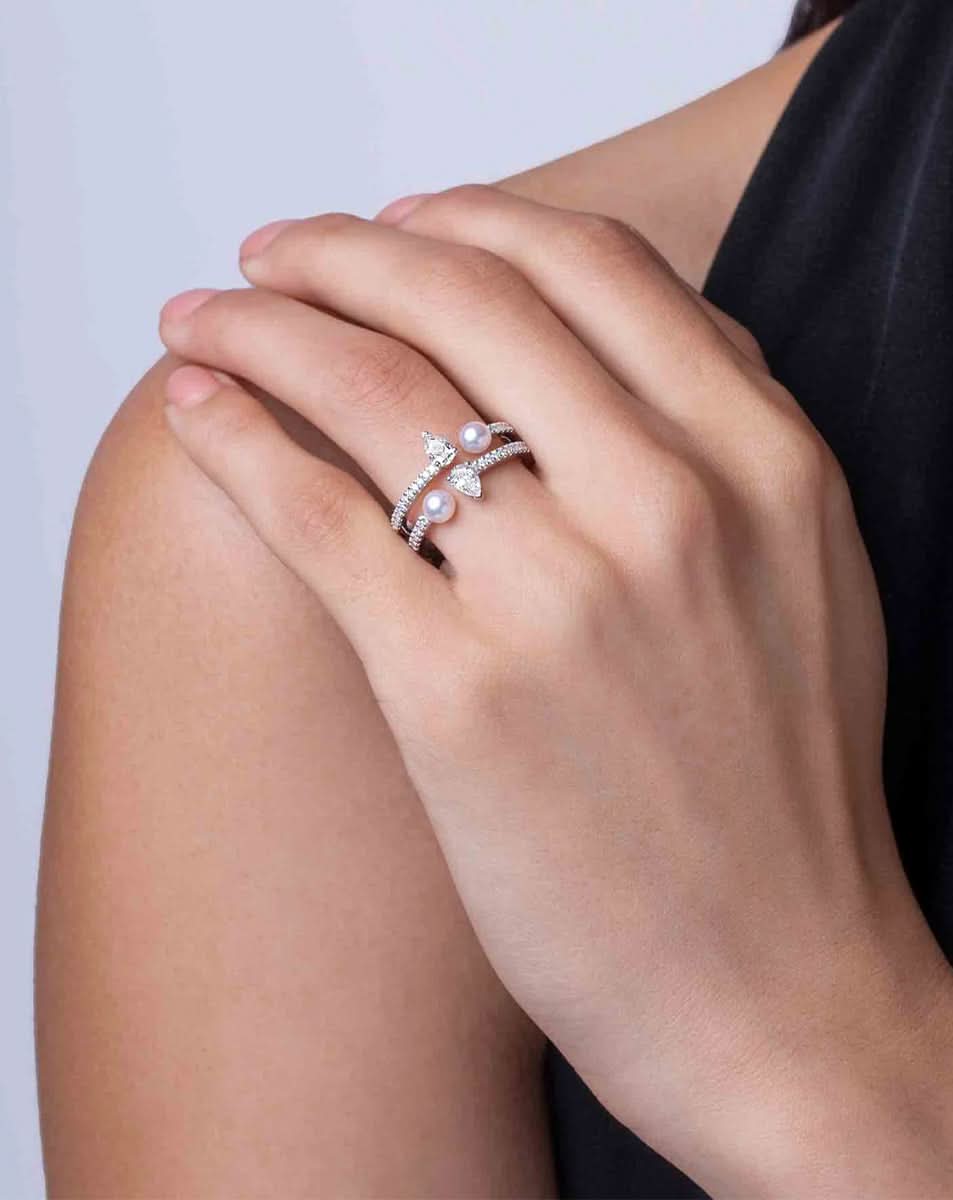 color: White Gold